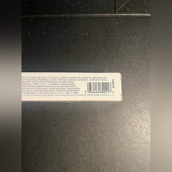 Charlotte Tilbury Beautiful Skin Foundation - neutral ⭐️⭐️⭐️⭐️⭐️⭐️⭐️⭐️ - Picture 4 of 6